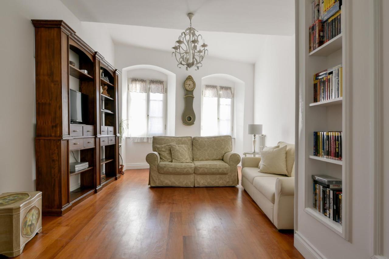 Ferienwohnung Vienna'S House Lerici Exterior foto
