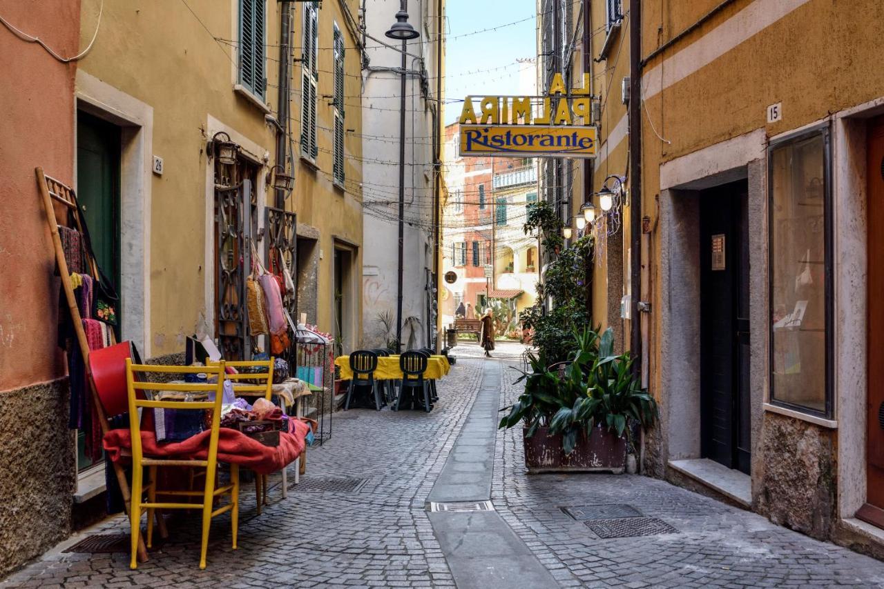 Ferienwohnung Vienna'S House Lerici Exterior foto